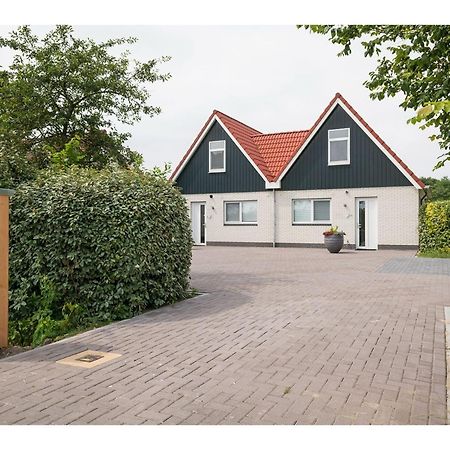 Bungalow On Texel With A Spacious Terrace De Cocksdorp  Eksteriør bilde