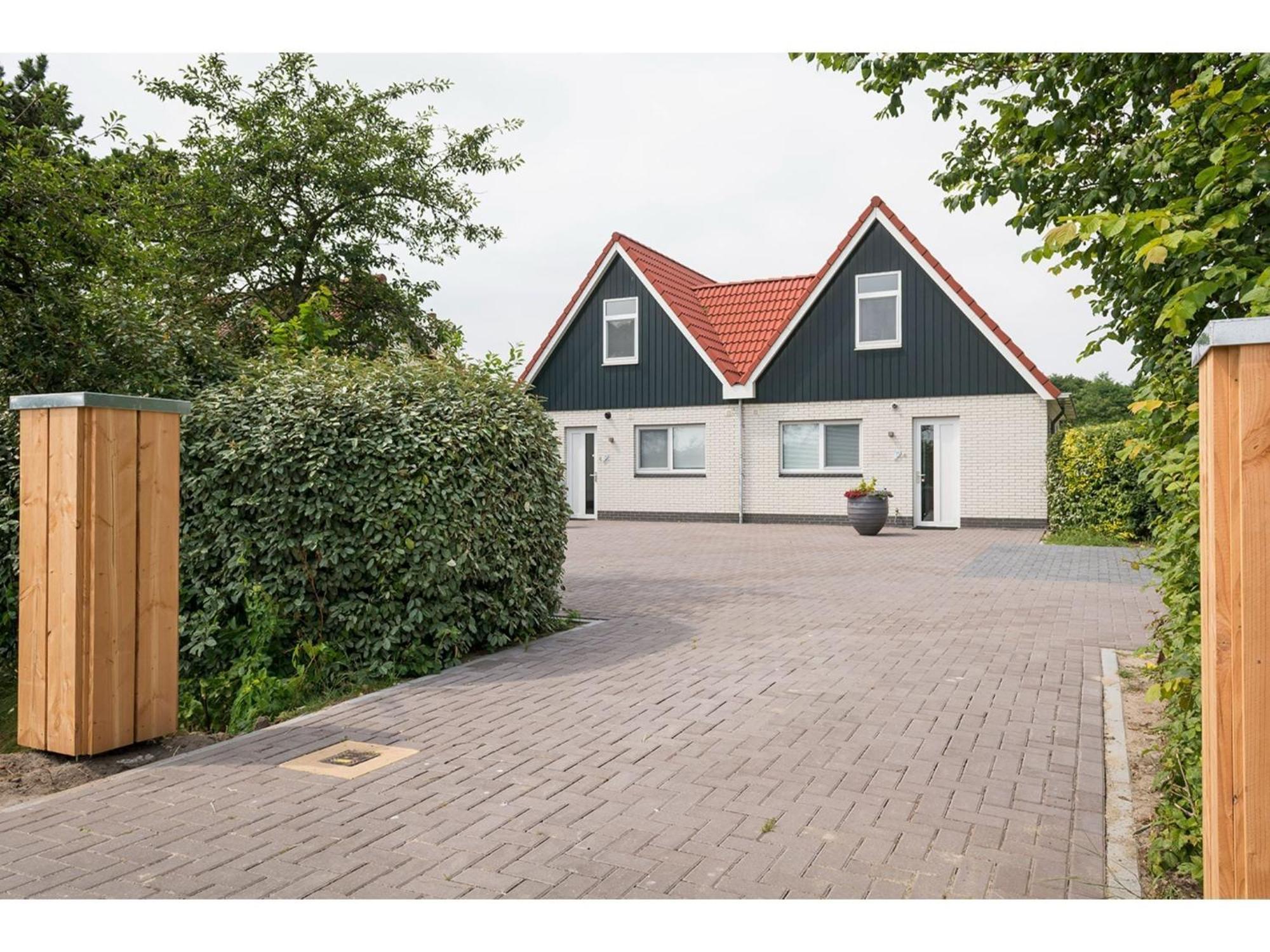 Bungalow On Texel With A Spacious Terrace De Cocksdorp  Eksteriør bilde